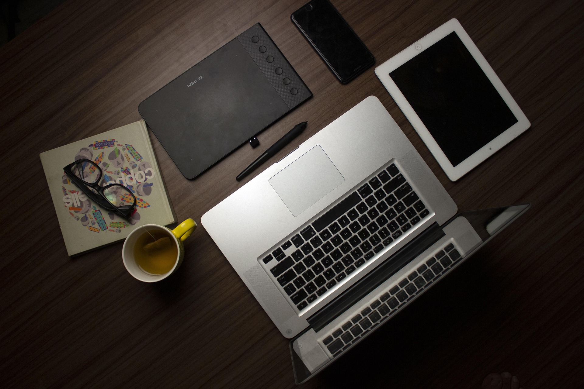 professional-graphics-designing-in-bahawalpur