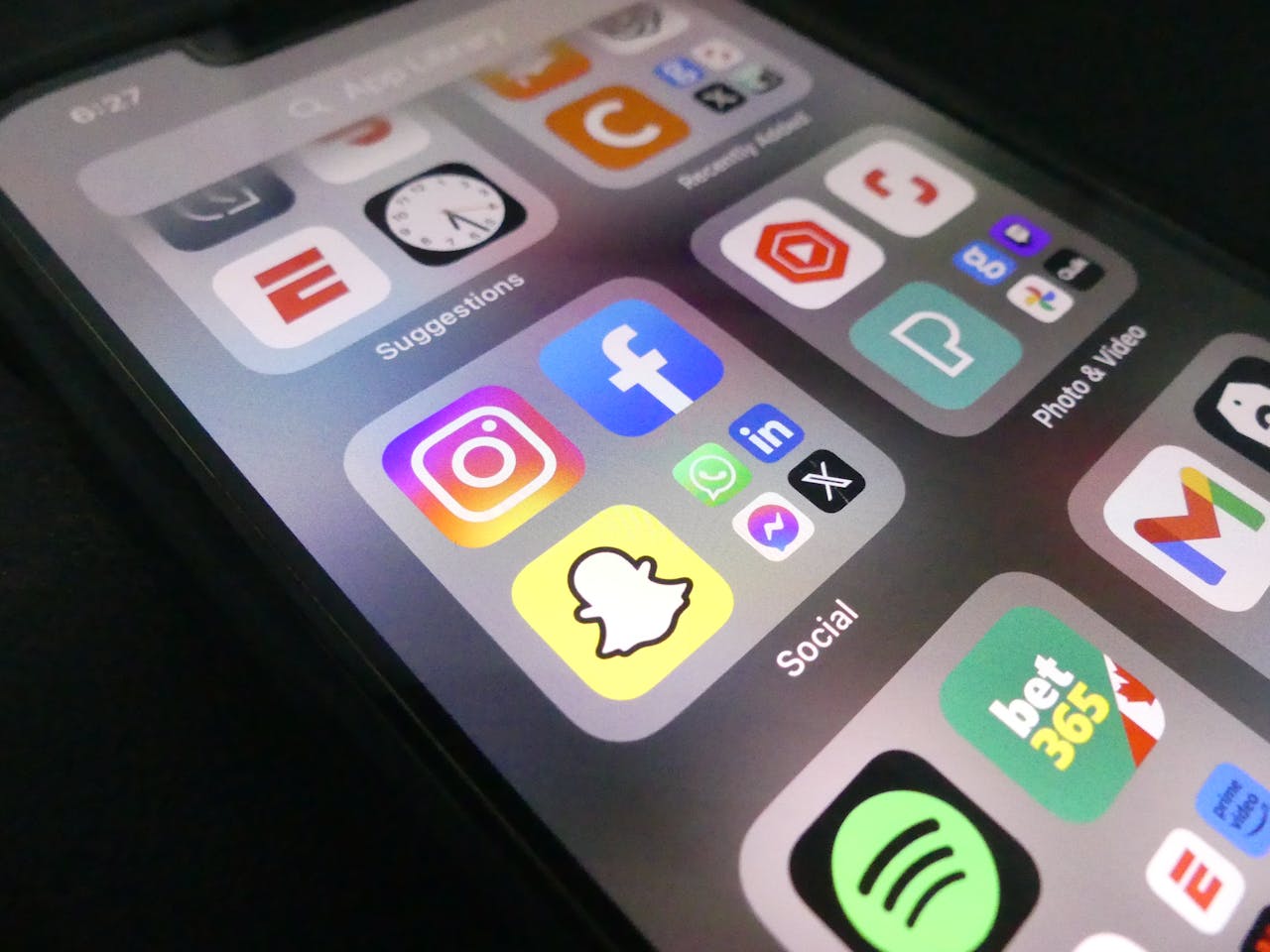 social-media-management-services-karachi